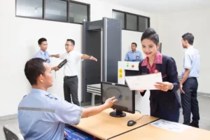 LGTC memiliki sistem pembelajaran yang menggabungkan teori dan praktik langsung