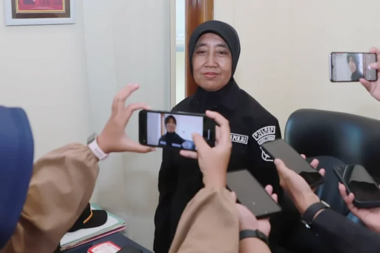 Polres Kediri Amankan Pengedar Sabu Asal Kandangan, Barang Bukti 5,42 Gram Disita Kasihumas Polres Kediri, AKP Sriati