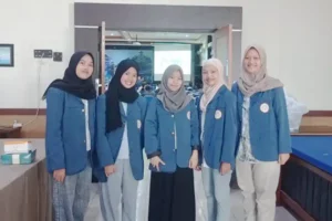Tim Kangkumi dalam Program Pembinaan Mahasiswa Wirausaha (P2MW)