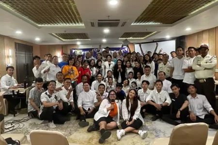 General Staff Meeting 1O1 Style Yogyakarta Malioboro