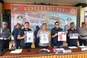 Siaran pers kasus dugaan tindak pidana korupsi terkait dana hingga kasus penipuan CPNS yang dilakukan oleh seorang pegawai honorer di lingkungan Pemkab Gianyar