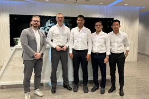TMMS Siap Melantai di Bursa Efek Indonesia pada 2025 Jajaran manajemen PT Tambang Meranti Mulia Sejahtera (TMMS) dan BKM part of Aquila Group