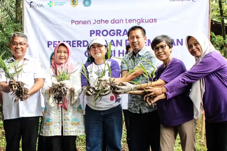 Combiphar Serap Panen Jahe dan Lengkuas dari Lima Desa di Jawa Tengah Panen Raya di Ngadirojo, Wonogiri dan Jumapolo, Karanganyar