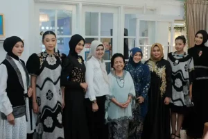 Pembukaan butik perdana Ardelya Craft di Bandung