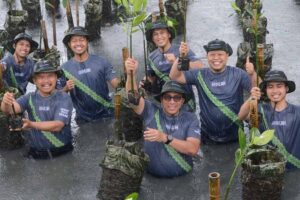 Pertamina Drilling Tanam 1.000 Pohon Mangrove di Pesisir Jakarta Utara Pertamina Drilling Tanam 1.000 Pohon Mangrove di Pesisir Jakarta Utara