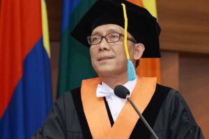 Gagasan Keadilan Lingkungan dan Keberlanjutan Hutan Tropis di Indonesia Prof Dr Mohammad Adib Drs MA