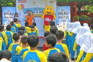 Edutrip MILKU dan Alfamart di sekolah dasar