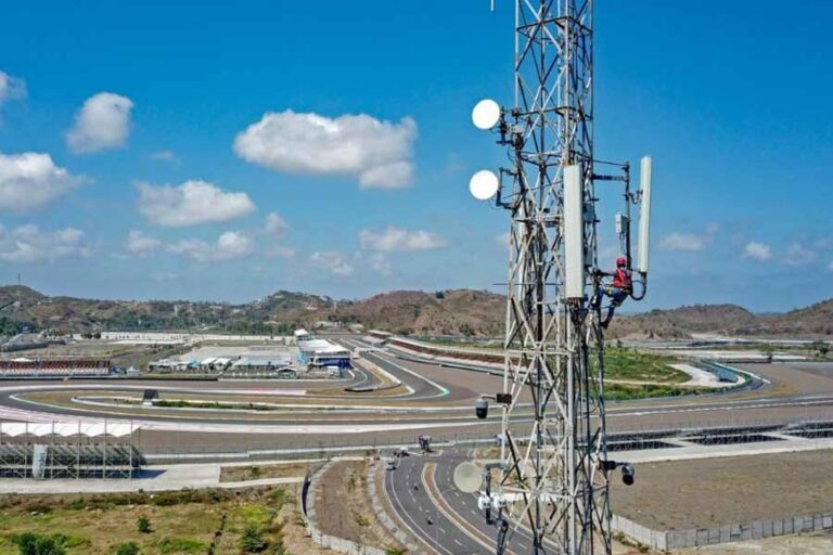 Indosat Ooredoo Hutchison Catatkan Kinerja Unggul di 2024