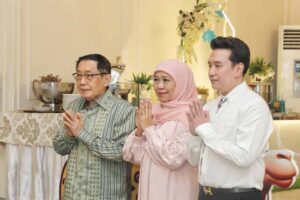 Gubernur Khofifah Pesan Kepada Bos Maspion Group Alim Markus sekaligus Ketua Dewan Pertimbangan Apindo Jatim Agar Jangan Ada PHK di Jawa Timur