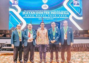 Menkes tegaskan kualitas kesehatan masyarakat jadi kunci menuju Indonesia maju, ajak IDI dukung transformasi sistem kesehatan nasional.