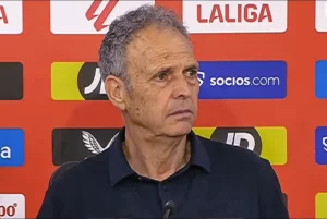 Joaquín Caparrós, pelatih Sevilla FC