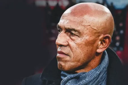 Simon Tahamata Ditunjuk PSSI Jadi Kepala Pemandu Bakat Sepak Bola Nasional Simon Tahamata