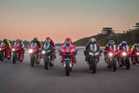 Ducati Party Hadir di The Mandalika, ITDC Dukung Penuh Gelaran Ducati We Ride As One Ducati Party di The Mandalika pada 3 Mei 2025 hadir dengan DJ Dash Berlin. Event ini didukung penuh oleh ITDC untuk memperkuat kawasan Mandalika sebagai destinasi kelas dunia.