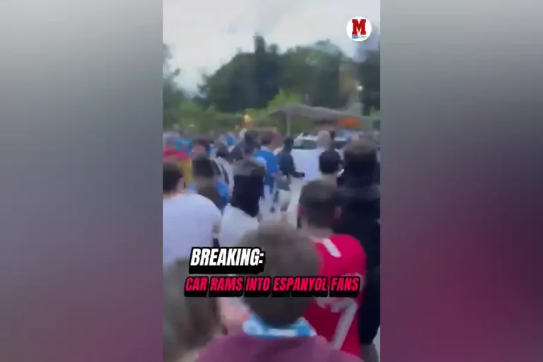 Tangkapan layar video insiden di luar stadion pertandingan Barcelona vs Espanyol (sumber: x.com @MARCAinENGLISH)