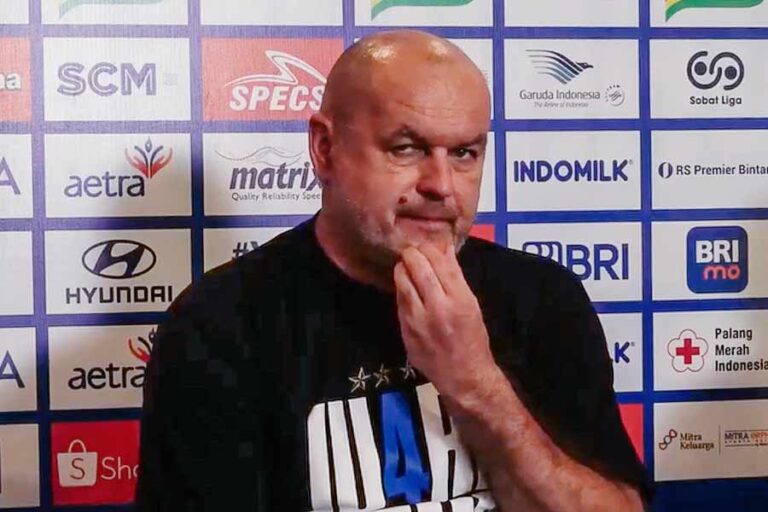 Pelatih Persib, Bojan Hodak