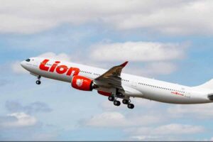 Besok, Lion Air Mulai Penerbangan Haji Perdana dari Embarkasi Padang Layanan penerbangan Lion Air