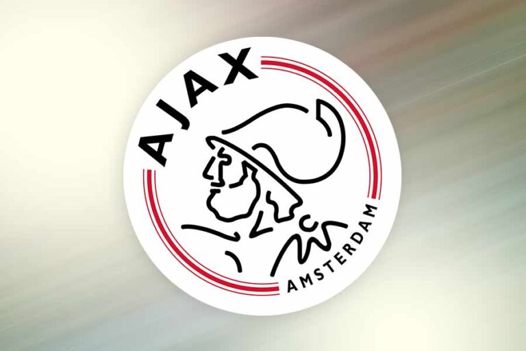 Ajax Tutup Musim dengan Kemenangan 2-0 atas Twente di Amsterdam ArenA Amsterdamsche Football Club Ajax, alias Ajax Amsterdam