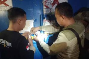 Gudang Sentoso Seal disegel ulang karena melanggar izin maintenance dan diam-diam berproduksi meski masih dalam status penyegelan resmi.