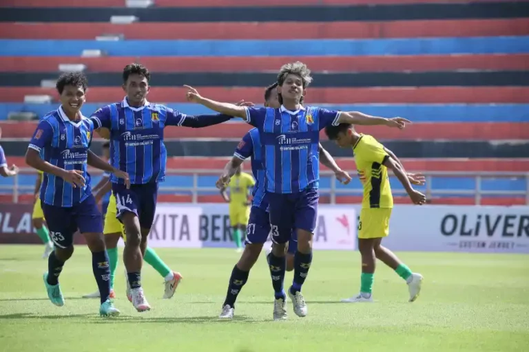 Daftar Tim yang Lolos Babak 16 Besar Liga 4 2024/2025, Persaingan Sengit Warnai Fase Grup 16 tim resmi lolos ke babak 16 besar Liga 4 2024/2025. Persaingan ketat warnai fase grup