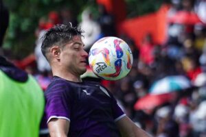 Semen Padang Tertinggal 0-1 dari Persik Kediri di Babak Pertama, Kans Bertahan di Liga 1 Terancam Tim Persik Kediri menjelang laga melawan Semen Padang di Liga 1, GOR Haji Agus Salim, Kota Padang (foto: Dok Persik Kediri)