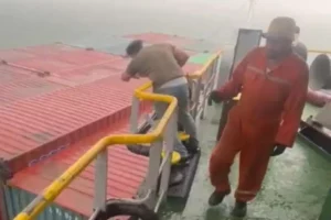 Dua Kapal Niaga Bertabrakan di Perairan Batam, Bakamla RI Lakukan Tindakan Cepat Kapal Niaga Bertabrakan di Perairan Batam