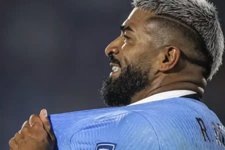 Uruguay Bungkam Venezuela 2-0 di Kualifikasi Piala Dunia 2026 Zona Amerika Selatan Rodrigo Aguirre