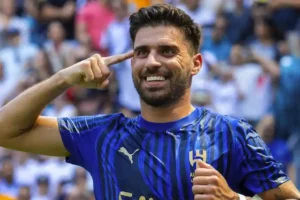 Rúben Neves setelah sukses mencetak gol penalti di menit 42 dalam laga Al Hilal vs Real Madrid, Piala Dunia Antarklub FIFA 2025 di Stadion Hard Rock, Miami (foto: facebook @AlhilalFC)
