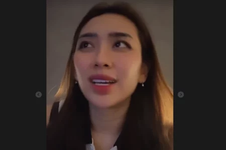 Yolla Yuliana