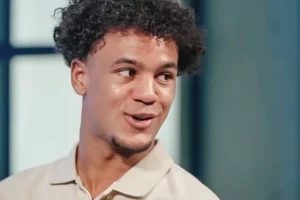 Oscar Bobb (foto: Youtube @Man City)