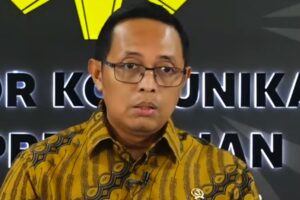 Tarif Impor Produk Indonesia ke AS Turun Jadi 19 Persen Usai Negosiasi Prabowo-Trump Kepala Kantor Komunikasi Kepresidenan (PCO) Hasan Nasbi