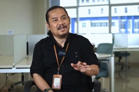 Dosen Ilmu Budaya Fakultas Ilmu Budaya (FIB) UNAIR, Puji Karyanto SS MHum