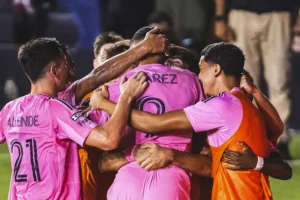 Luis Suárez, Tadeo Allende, dan Rodrigo De Paul, sukses wujudkan asa Inter Miami usai taklukkan Pumas UNAM.