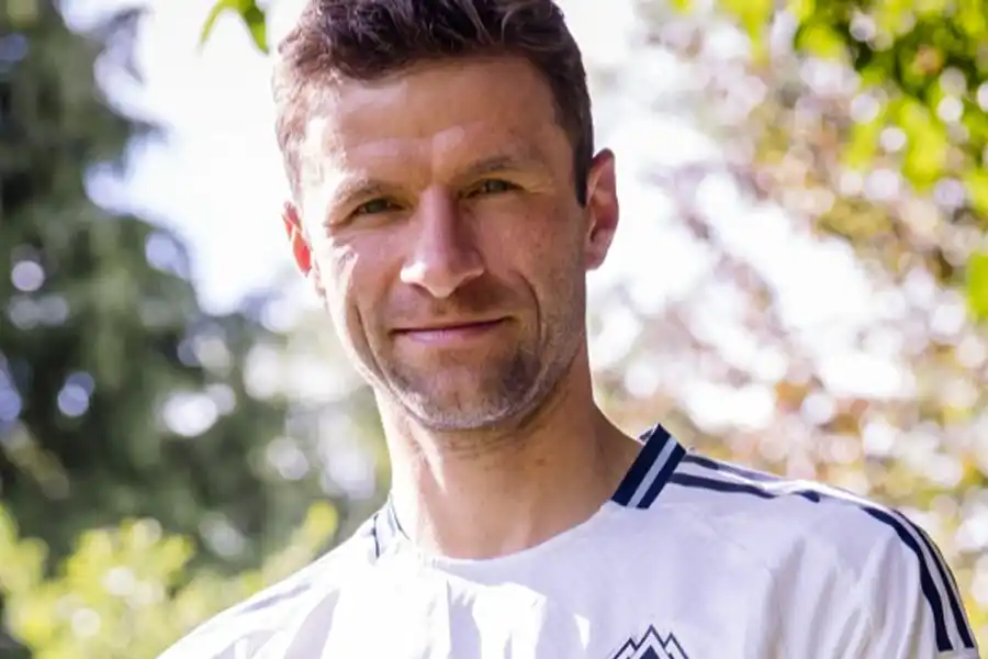 Thomas Müller (sumber foto: instagram @esmuellert)