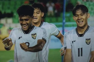Laga Perdana Piala Kemerdekaan 2025: Timnas U-17 Indonesia vs Tajikistan Berakhir Imbang 2-2 Timnas Indonesia U-17 terpaksa puas berbagi poin 2-dengan Tajikistan U-17 di Stadion Utama Sumatera Utara, Deli Serdang (foto: facebook @timnasindonesia)