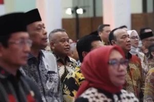 Irjen TNI Letjen M. Saleh Mustafa mewakili Panglima TNI hadiri peringatan Hari Konstitusi dan HUT ke-80 MPR RI di Gedung Nusantara IV, Senayan.