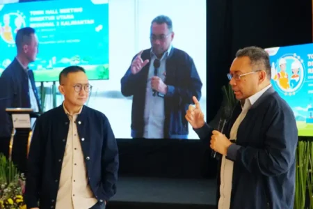 Pertamina Hulu Indonesia Catatkan Produksi Migas Lampaui Target PHI melampaui target produksi migas semester I 2025 dengan 58,6 ribu barel minyak per hari dan 641,5 juta standar kaki kubik gas per hari.