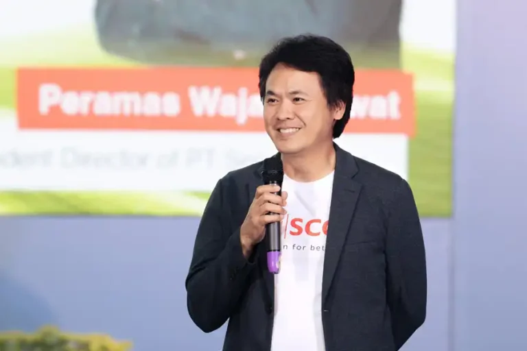 PT Semen Jawa Perkuat Kolaborasi Industri untuk Capai Net Zero lewat Green Partner Appreciation Day 2025 Presiden Direktur PT Semen Jawa, Peramas Wajananawat