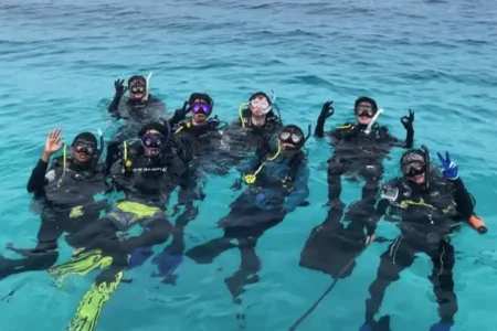 UNDIP Gelar Summer Course Tropical EcoDive 2025, Mahasiswa Jepang Ikut Restorasi Terumbu Karang di Karimunjawa UNDIP adakan Summer Course Tropical EcoDive 2025 di Karimunjawa