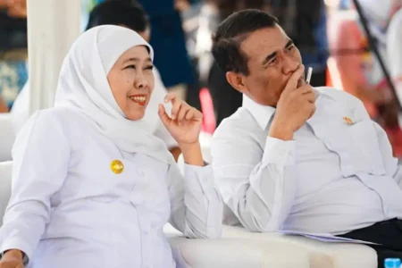 Gubernur Jawa Timur Khofifah Indar Parawansa dan Menteri Pertanian RI Andi Amran Sulaiman
