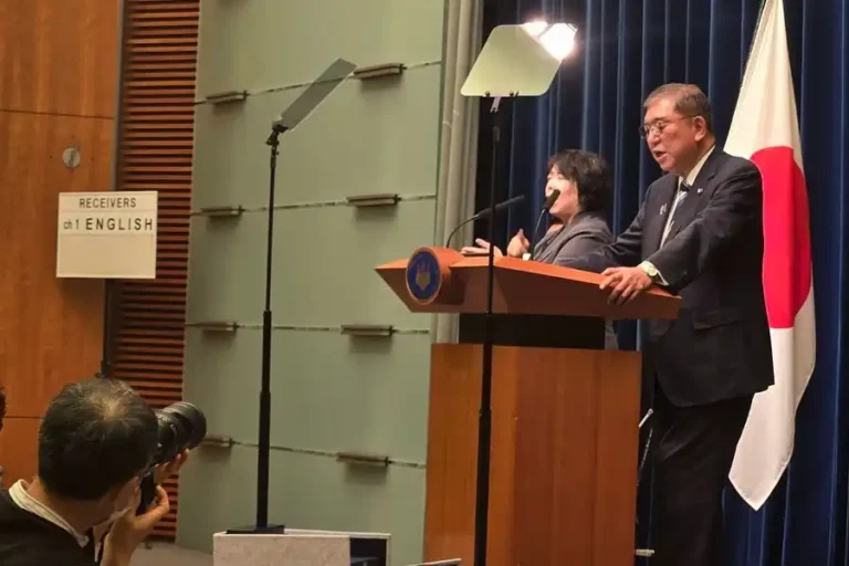 PM Jepang Shigeru Ishiba saat resmi mengumumkan pengunduran dirinya. Foto ini diupload di akun instagramnya @ishibashigeru)