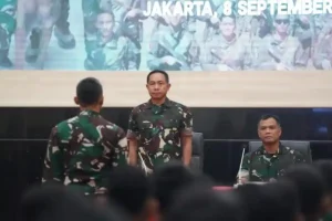 Panglima TNI Beri Pengarahan Personel Purna Tugas Latma Purkota Yordania dan Belarusia Panglima TNI Jenderal Agus Subiyanto beri pengarahan personel purna tugas Latma Purkota Yordania dan Belarusia
