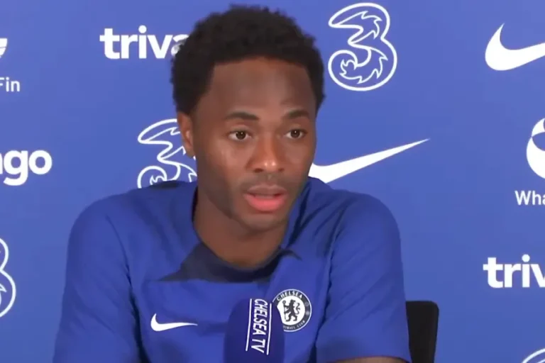 Bayern Munich Tertarik Raheem Sterling, Chelsea Malah Gagal Lepas di Deadline Day Raheem Sterling