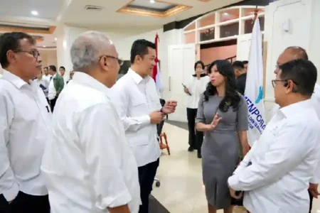 Kemenpora Dukung Penuh Penyelenggaraan MotoGP 2025 Mandalika Kemenpora tegaskan dukungan penuh untuk MotoGP 2025 di Mandalika, NTB. Persiapan dinilai baik dan diharapkan beri dampak positif bagi ekonomi masyarakat.