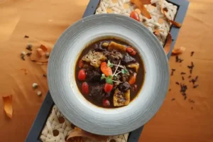 Roca Restaurant Artotel Yogyakarta Hadirkan Menu Spesial Embrace The Local Flavor Roca Restaurant Artotel Yogyakarta hadirkan menu spesial "Embrace The Local Flavor" dengan sajian kuliner autentik khas Jogja hingga Desember 2025.