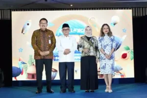 Bakti BCA gelar final Teacher Tech Championship 2025, dorong guru Indonesia Timur kuasai teknologi digital demi pendidikan berkelanjutan.