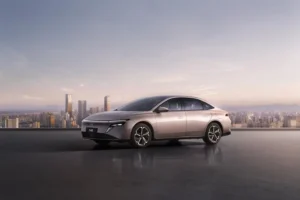 Nissan Luncurkan Sedan Plug-in Hybrid N6 dan Teana Baru dengan Teknologi Huawei di China Nissan PHEV N6