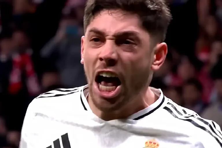 Dani Carvajal Cedera, Federico Valverde Berpotensi Jadi Solusi Darurat di Posisi Bek Kanan Federico Valverde