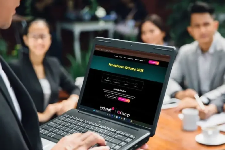 Indosat luncurkan IDCamp 2025, siapkan 2 juta talenta AI Indonesia dengan kurikulum mutakhir untuk dukung transformasi digital nasional.