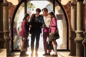 Jadwal Tayang Maxton Hall Season 2 Episode 1–3 di Prime Video: Tanggal Rilis, Sinopsis, dan Daftar Pemeran Lengkap Maxton Hall (foto: Dok Prime Video)
