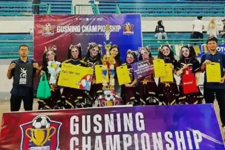 Maxim Jember Dukung Bakat Muda, Sponsor Gusning Championship 2025 Maxim resmi mendukung Gusning Championship 2025 di Jember, ajang bergengsi futsal dan dance untuk dongkrak kreativitas & sportivitas pelajar.